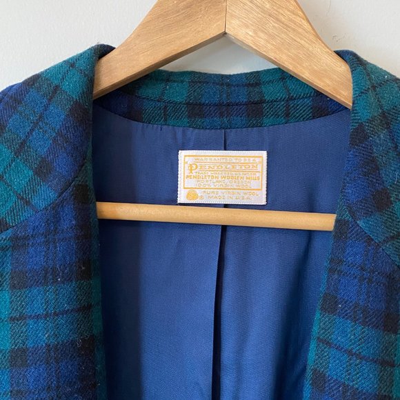 Vintage Pendelton Plaid Flannel Blazer - Picture 2 of 3